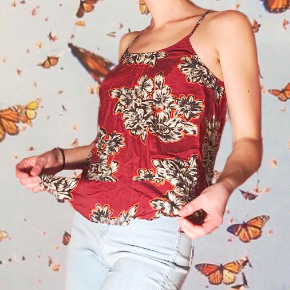 Gorgeous floral tank top by anthropologie ❤️🖤